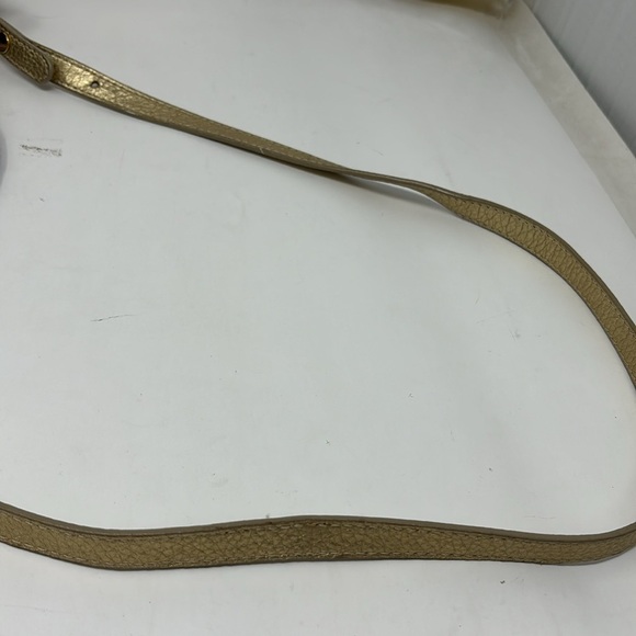 MICHAEL KORS hobo wide metal gold bag in a half circle with firm brown handle - Picture 9 of 12